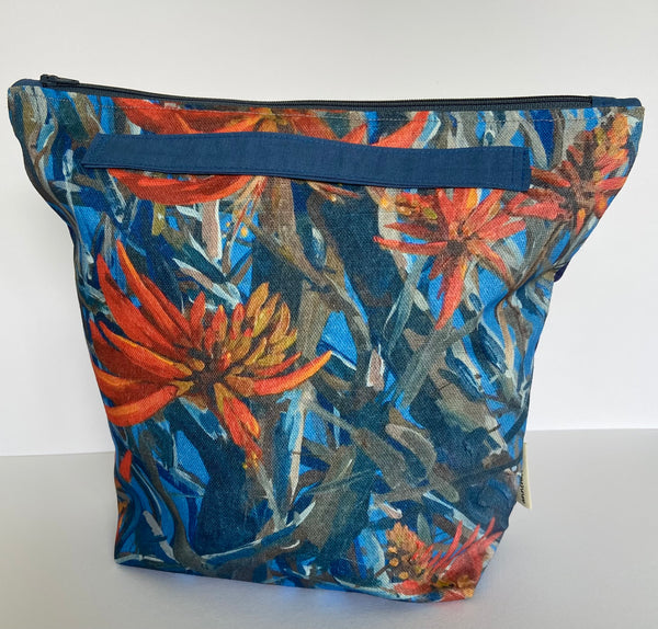 annlemon_art - Project Bag - Coral Tree 'Grab Pouch'